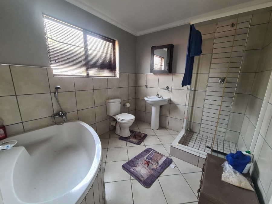 2 Bedroom Property for Sale in Die Bult North West